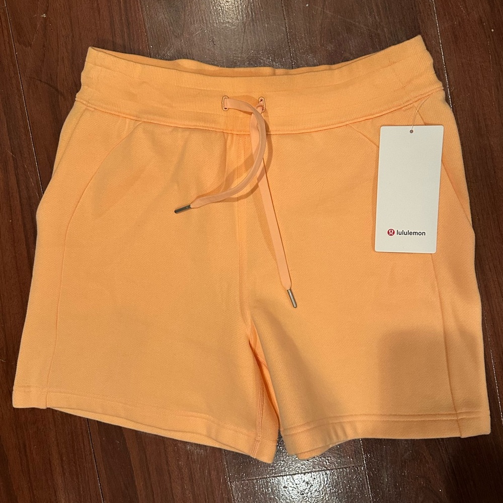 Lululemon scuba high-rise short 5 inch
